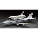 Maquette de Boeing 747 & navette spaciale Space Shuttle Orbiter 1/200